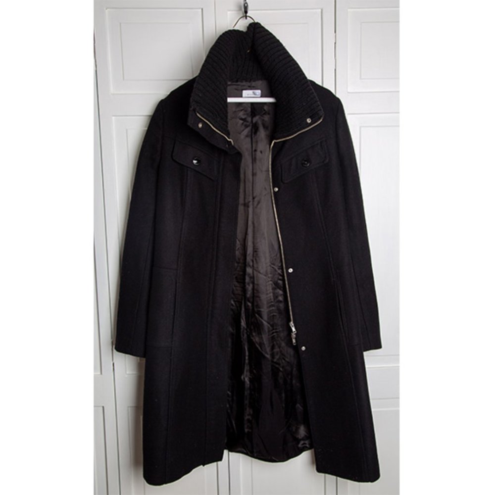 Vintage PINKO black coat. US 10.